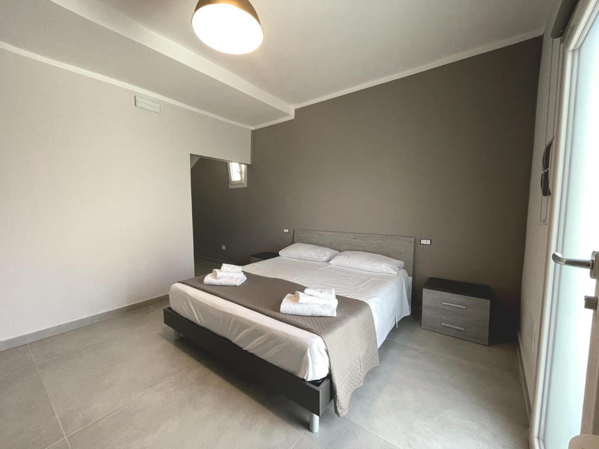 B&B Il Tirreno Cipollina ภายนอก รูปภาพ