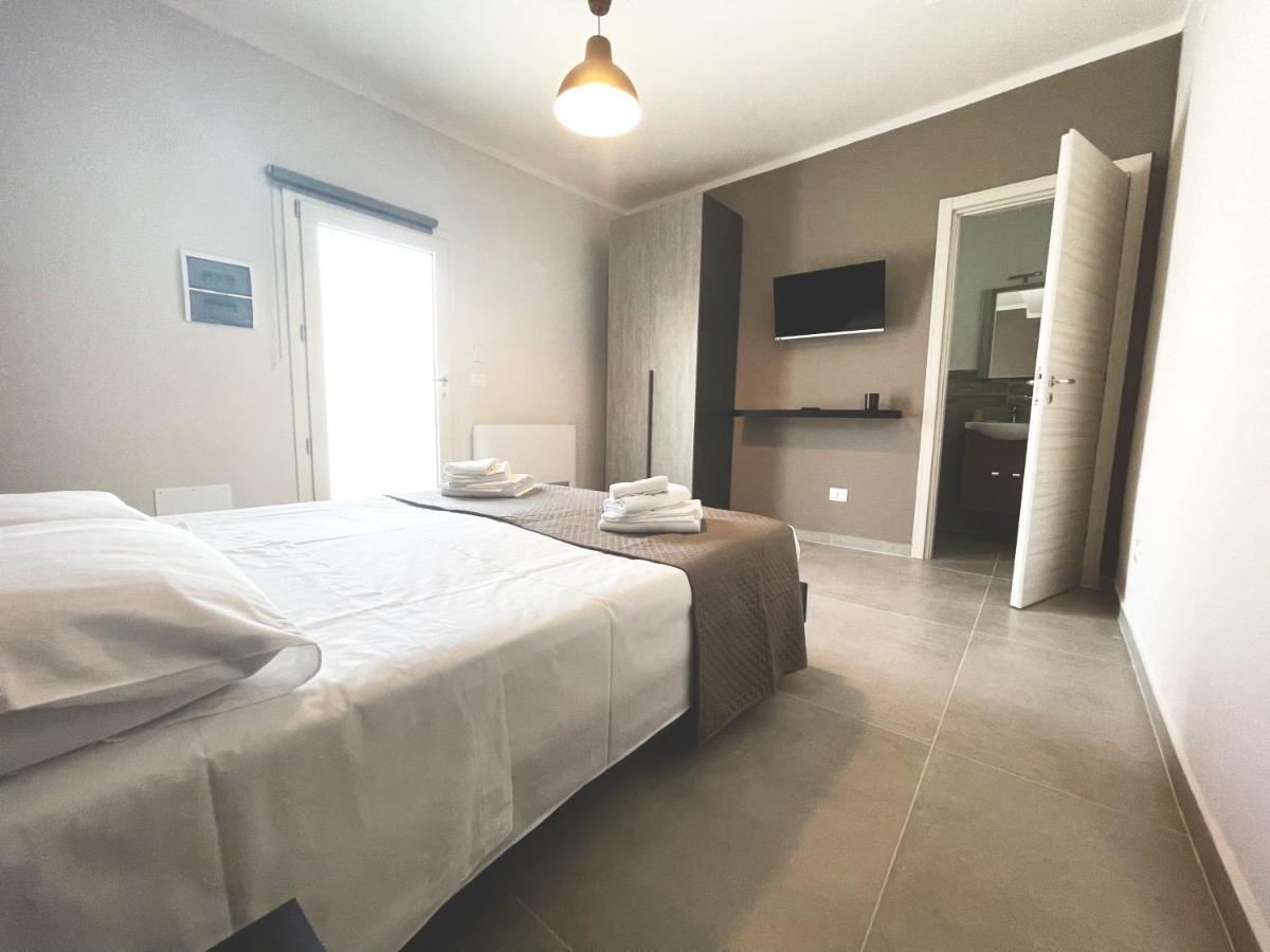 B&B Il Tirreno Cipollina ภายนอก รูปภาพ